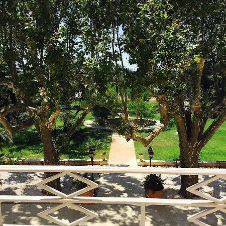 Дом отдыха Le Chateau Des Anglades
