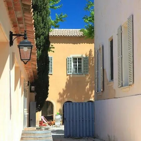 Le Chateau Des Anglades * Йер