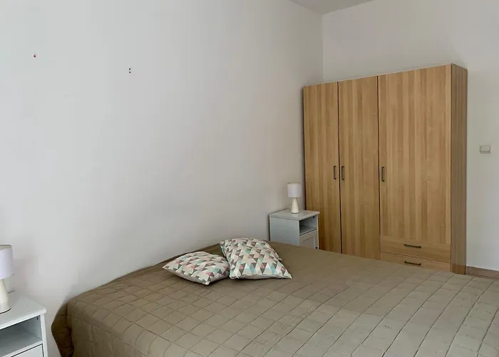 בית נופש Le Chateau Des Anglades הייר