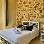 펜션 Le Chateau Des Anglades 히에레