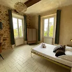 Le Chateau Des Anglades 펜션