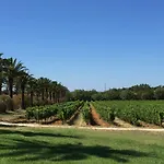 Le Chateau Des Anglades 펜션