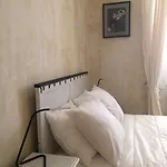펜션 Le Chateau Des Anglades 히에레